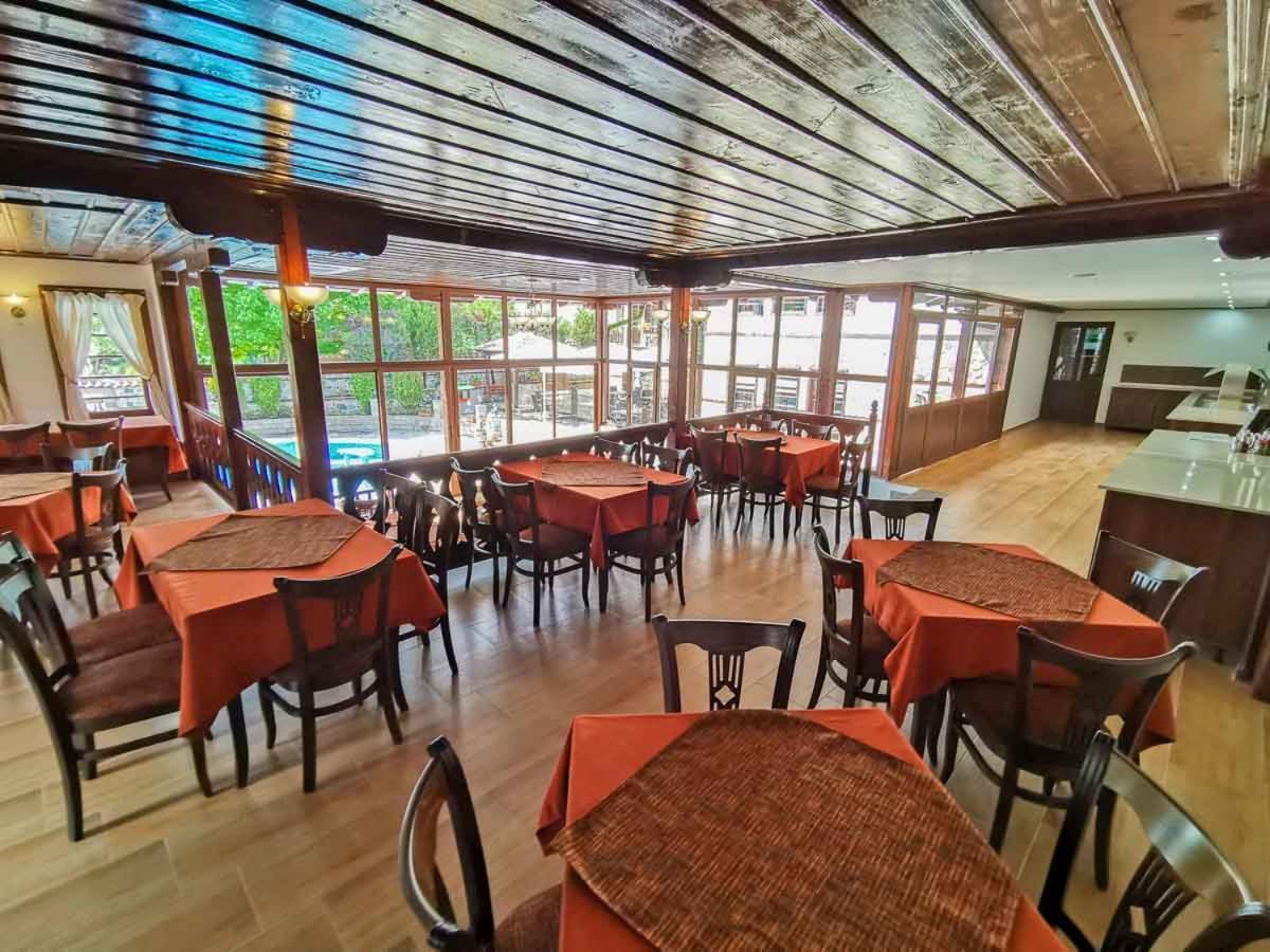 亚历山德罗夫之家酒店 兹拉托格勒 外观 照片